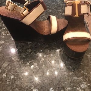 Tory Burch wedges,good condition